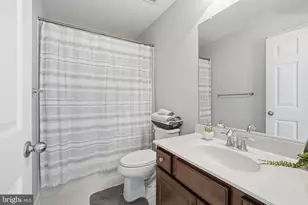 3012 Landing Eagle Ct, Woodbridge, VA 22191 - Photo 23