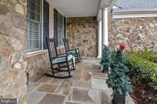 5220 Bonnie Brae Farm Dr, Haymarket, VA 20169 - Photo 3