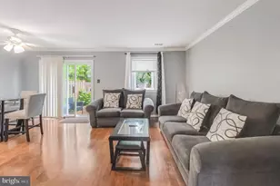 2089 Mayflower Dr, Woodbridge, VA 22192 - Photo 11