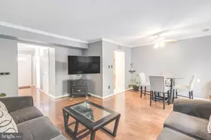 2089 Mayflower Dr, Woodbridge, VA 22192 - Photo 9