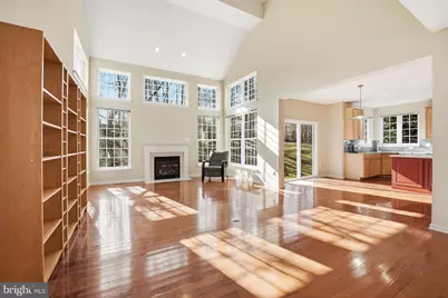 13020 Pilgrims Inn Drive, Woodbridge, VA 22193 - Photo 19