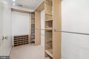 13020 Pilgrims Inn Dr, Woodbridge, VA 22193 - Photo 39