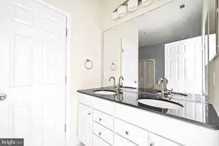 2263 Oberlin Dr, Woodbridge, VA 22191 - Photo 13