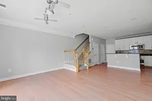 2263 Oberlin Dr, Woodbridge, VA 22191 - Photo 3