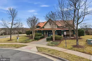 8832 Yellowthroat Ct, Gainesville, VA 20155 - Photo 23