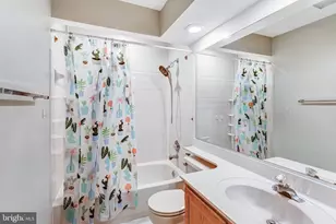 14592 Estate Dr, Woodbridge, VA 22193 - Photo 29
