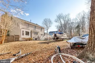 14592 Estate Dr, Woodbridge, VA 22193 - Photo 41