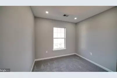 6934 Village Stream Place, Gainesville, VA 20155 - Photo 25