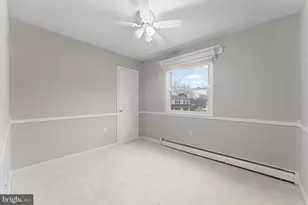 13200 Hawthorn Ln, Woodbridge, VA 22193 - Photo 33