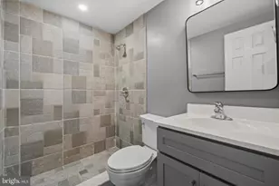 4604 Kentwood Ln, Woodbridge, VA 22193 - Photo 17