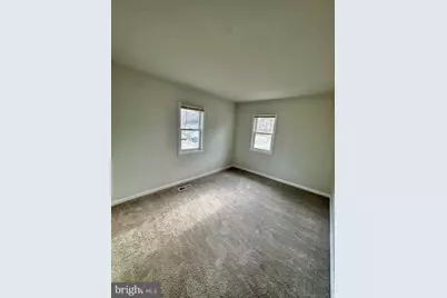 18312 Chestnut Drive, Triangle, VA 22172 - Photo 5