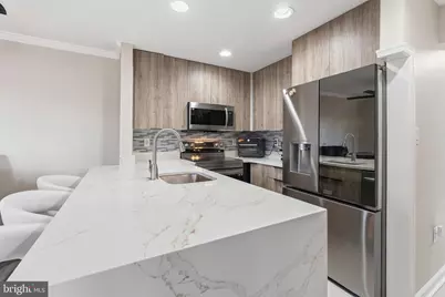 7930 Calvary Court, Manassas, VA 20109 - Photo 9