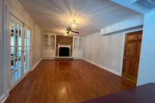 3203 Riverview Dr, Triangle, VA 22172 - Photo 13