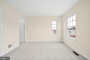 7989 Copperfield Way, Manassas, VA 20109 - Photo 17