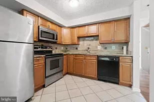 3618 Wharf Ln, Triangle, VA 22172 - Photo 11