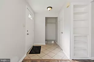 3618 Wharf Ln, Triangle, VA 22172 - Photo 9