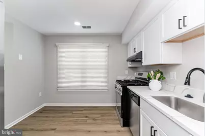 3604 Felmore Court, Woodbridge, VA 22193 - Photo 9