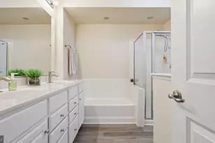 15177 Lancashire Dr, Woodbridge, VA 22191 - Photo 17