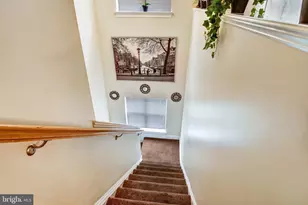 4112 Potomac Highlands Cir, Triangle, VA 22172 - Photo 9