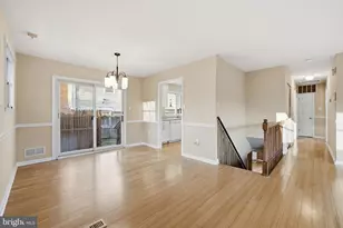 12708 Valleywood Dr, Woodbridge, VA 22192 - Photo 11