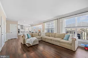 16128 Hinman Pl, Haymarket, VA 20169 - Photo 11