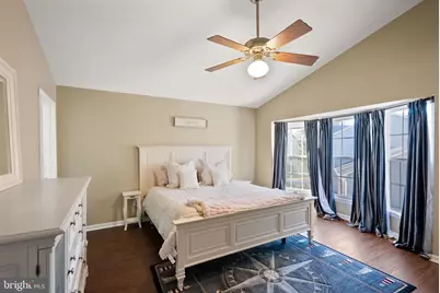 16601 Accolon Court, Dumfries, VA 22025 - Photo 29