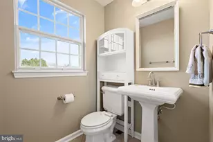 16601 Accolon Ct, Dumfries, VA 22025 - Photo 25