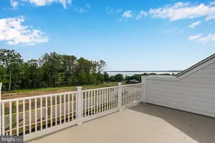 1648 Sandpiper Bay Loop, Dumfries, VA 22026 - Photo 33