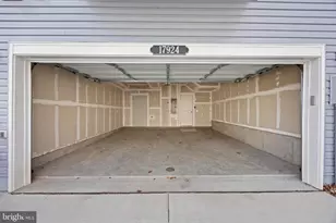 17924 Alicia Ave, Dumfries, VA 22026 - Photo 41