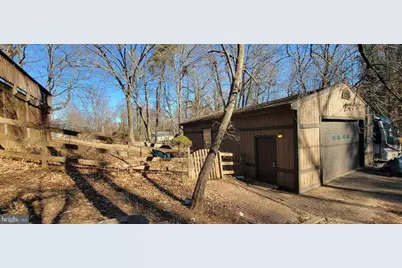 8844 McGrath Road, Manassas, VA 20112 - Photo 5