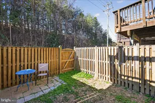 16294 Taconic Cir, Dumfries, VA 22025 - Photo 27