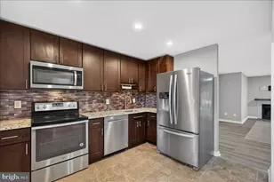 16294 Taconic Cir, Dumfries, VA 22025 - Photo 7