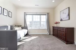 5516 Blackburns Ford Ct, Haymarket, VA 20169 - Photo 35