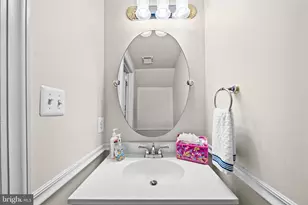 13344 Ferry Landing Ln, Woodbridge, VA 22191 - Photo 35