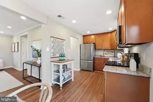 12301 Woodlawn Ct, Woodbridge, VA 22192 - Photo 9