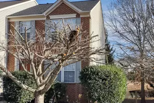 7039 Sauvage Ln, Gainesville, VA 20155 - Photo 3