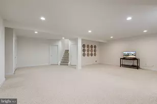 6029 Calumet Ct, Gainesville, VA 20155 - Photo 25