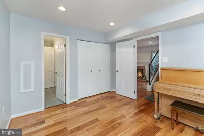 15090 Holleyside Drive, Dumfries, VA 22025 - Photo 9