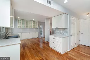 15090 Holleyside Dr, Dumfries, VA 22025 - Photo 7