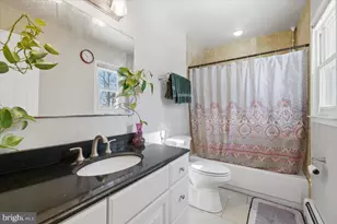 4907 Kenyon Ct, Woodbridge, VA 22193 - Photo 25