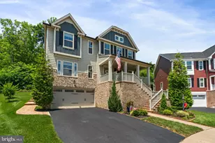 2044 Scarlet Pine Rd, Dumfries, VA 22026 - Photo 59