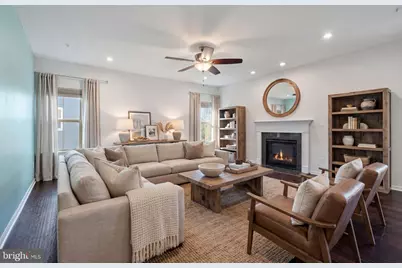 2044 Scarlet Pine Road, Dumfries, VA 22026 - Photo 11