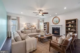 2044 Scarlet Pine Rd, Dumfries, VA 22026 - Photo 11