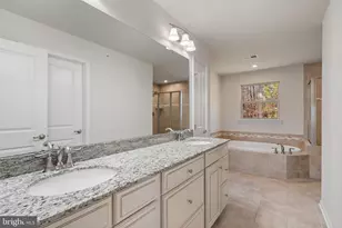 2044 Scarlet Pine Rd, Dumfries, VA 22026 - Photo 27