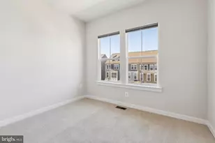 1697 Beech Leaf St, Dumfries, VA 22026 - Photo 15