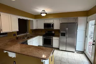 4221 Devonwood Way, Woodbridge, VA 22192 - Photo 7