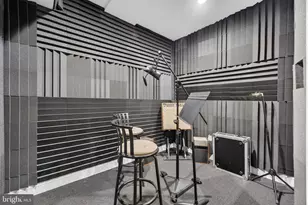 15271 Riding Club Dr, Haymarket, VA 20169 - Photo 89