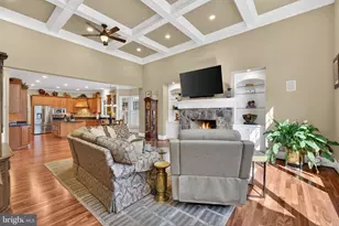 15271 Riding Club Dr, Haymarket, VA 20169 - Photo 5