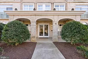 810 Belmont Bay Dr, Woodbridge, VA 22191 - Photo 5