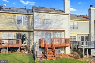 2697 McGuffeys Ct, Woodbridge, VA 22191 - Photo 3